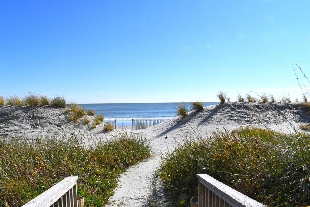 New Remodeled Direct Oceanfront Views Beach Cove Myrtle Beach Kültér fotó